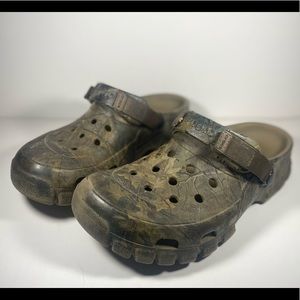 Crocs Realtree camo pattern Sz 10M